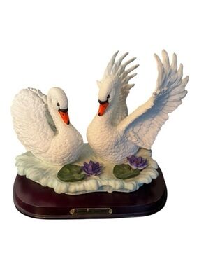 Westminster Collection White Handpainted Porcelain Swans Figurine and Stand